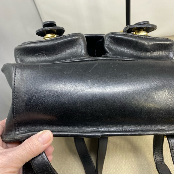 GABAHN VINTAGE BLACK GENUINE LEATHER MESSENGER BAG/BACKPACK - Picture 13 of 14